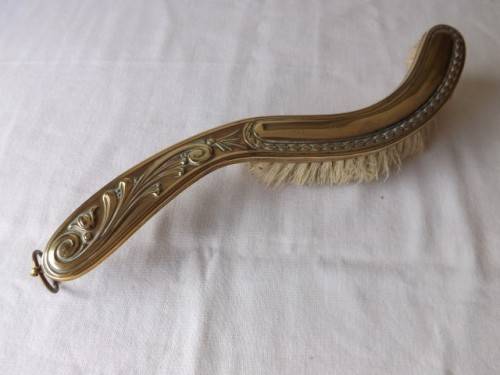 crumb brush ... & pan !!!