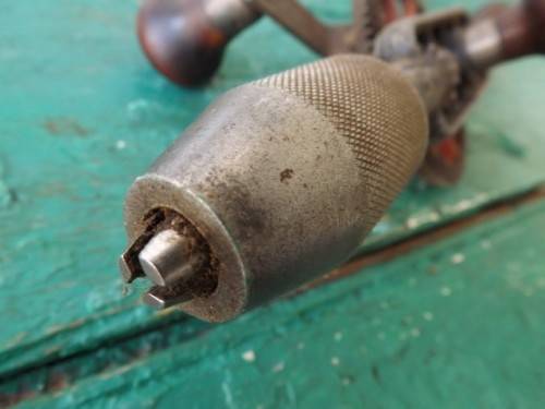 hand drill ... millers falls - a stuck eggbeater !!!