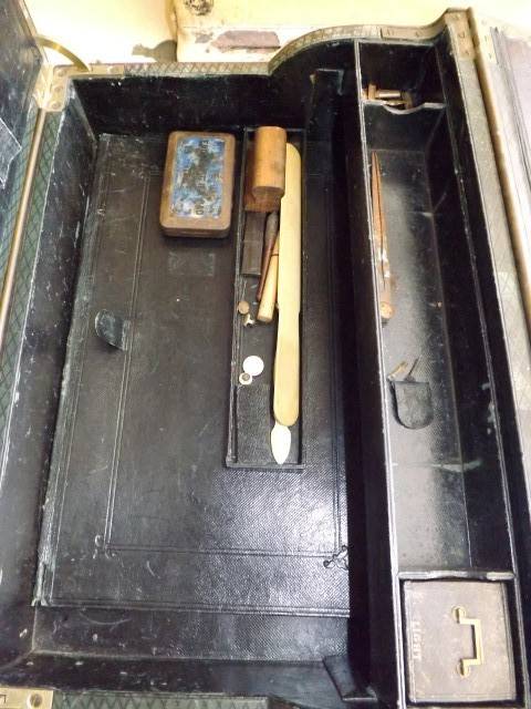 stunning lap desk / writing slope ... used by the commanding officer of the HMS Sunburst !!!