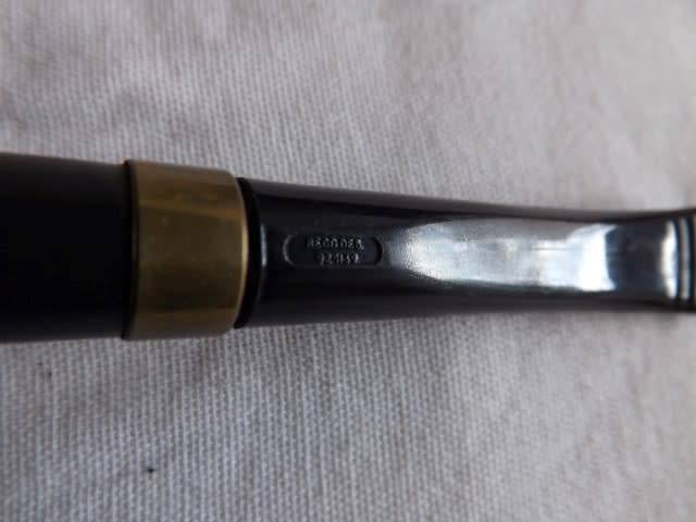 pipe #4 ... england falcon regd des 924139 ... !!!