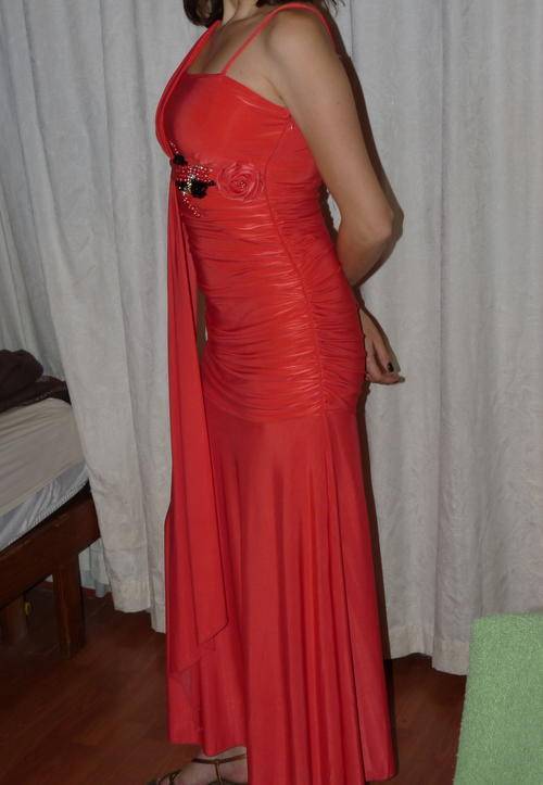 Evening dress/gown in coral