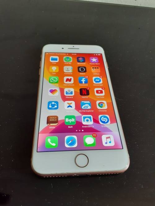 Apple Iphone 8 plus 64gb dual camera