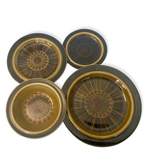 ARABIA KOSMOS DINNER PLATE (26cm)