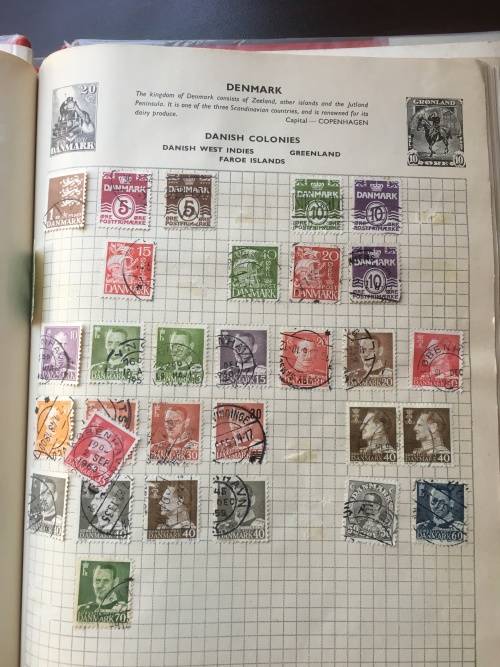 Old Stanley Gibons Swift sure album with approx 1500 stamps