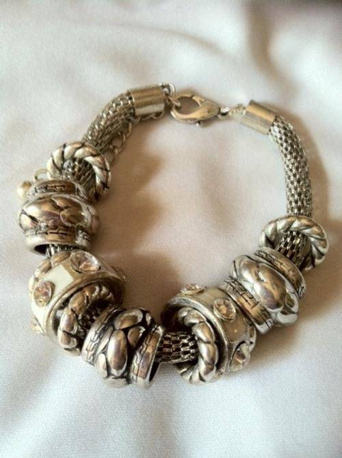 STUNNING MULTI RING CHARMS TIBETAN SILVER BRACELET