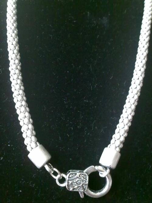 STUNNING TIBETAN SILVER NECKLACE 56 cm
