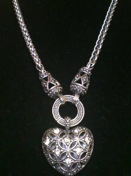 STUNNING TIBETAN SILVER  OXIDISED HEART NECKLACE
