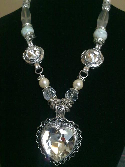 STUNNING!!! TIBETAN SILVER FANCY CRYSTAL HEART NECKLACE