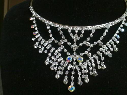 NEW!!! TIBETAN SILVER DIAMANTE CHOKER