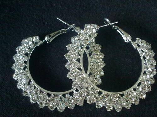 STUNNING SILVER DIAMANTE HOOP EARRINGS 5,4 cm (BIG)