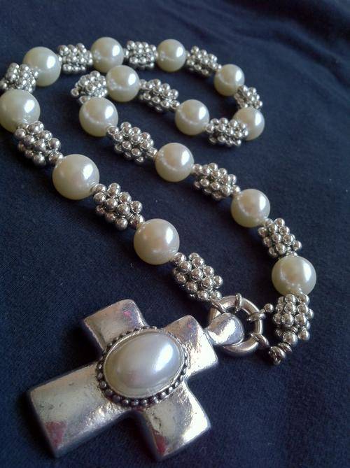 STUNNING TIBETAN SILVER PEARLY CROSS PENDANT NECKLACE