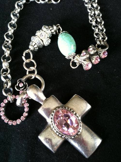 STUNNING TIBETAN SILVER PINK CRYSTAL CROSS PENDANT FANCY NECKLACE