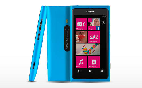 NOKIA LUMIA 800 - BLUE SMARTPHONE