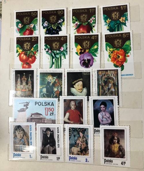 Poland - A5 album with MH stamps 1970`s mainly (100+)