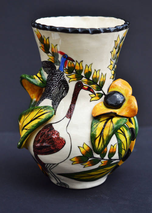 Ardmore Vase. Made by Mirriam painted by Gladys 2007