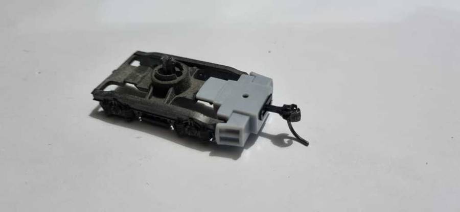 LIMA SAR PASSENGER COACH STEPS WITH KADEE GEARBOX MOUNT