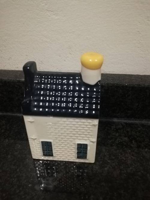 COLLECTABLE KLM BOLS HOUSE NO 13