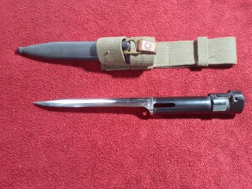 R1 (FAL Type C) South African Bayonet - good condition - 29cm