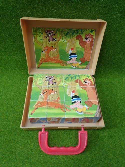 Picture Puzzle-Blocks Suitcase: Disney Stories  (1960's)