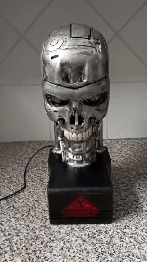 T800 Terminator head Animatronic 1:1 Scale - Link to video in description