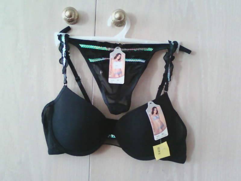 lovely 2 piece bra set with sequin detail-S: 36C