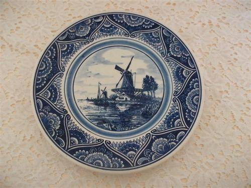Lovely medium sized blue delft plate with a windmill scence