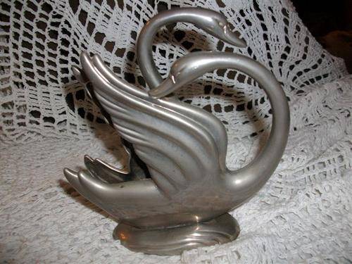 Lovely sliver plated swan letter holder..??