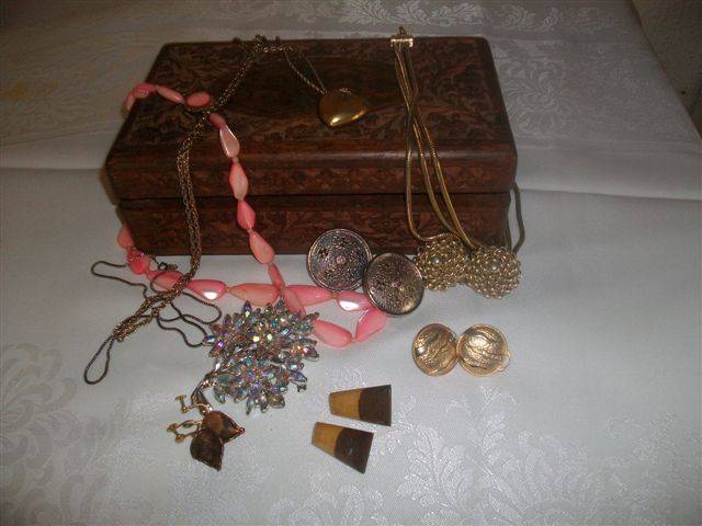 Wonderful wooden trinket box with some costume jewellery