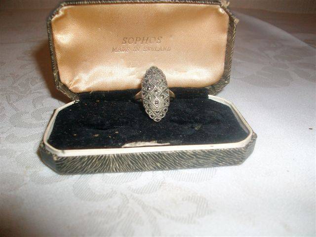 Vintage ladies marquisette sliver ring