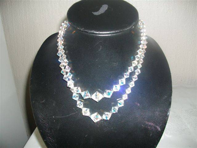 Vintage two strang crystal necklace