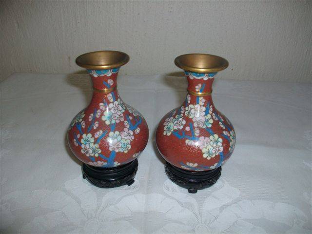 Two lovely small vintage cloisonne vases on stands