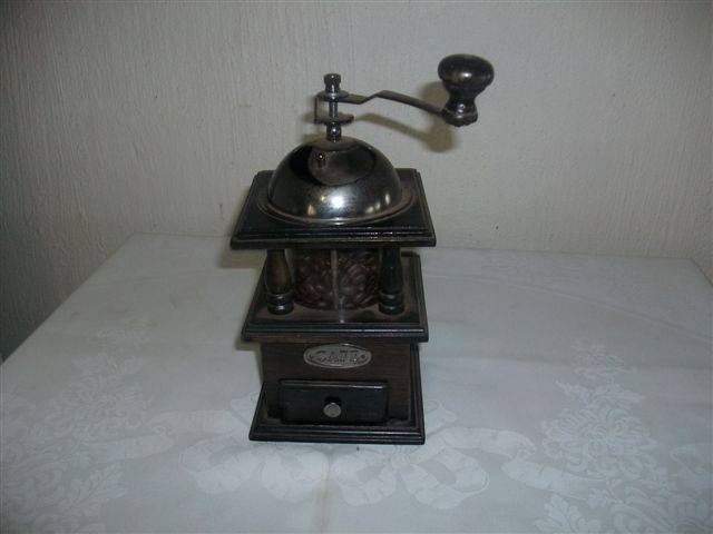 Vintage ..?? wooden coffee grinder