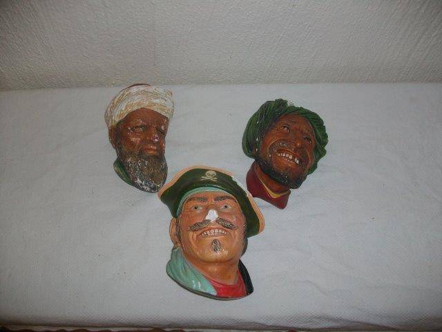 Three bossons collectable wall plaques heads one is damaged