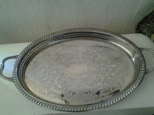 very nice oval sliver plated tea try on legs