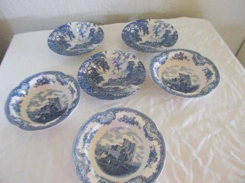 Assorted pretty blue pudding bowls