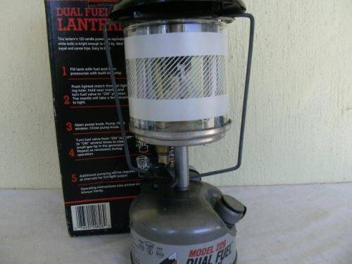 collectable  coleman made in the usa dual fuel lantern model 229 boxed