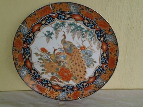 Stunning oriental scene peacock scene imari porcelain display wall plate