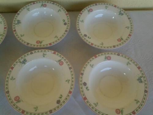 set of six pretty porcelain Royal fine china pudding bowls