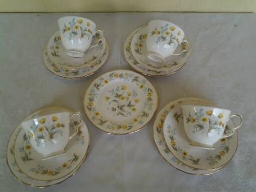 Vintage pretty yellow Colclough lot of four tea cup trios