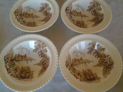 A lot of four porcelain pudding bowls castle on the lake scene by Johnson brothers