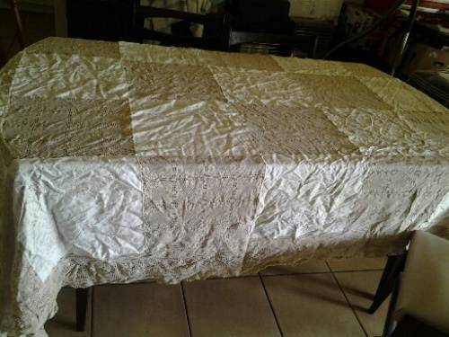 Large and stunning vintage table cloth