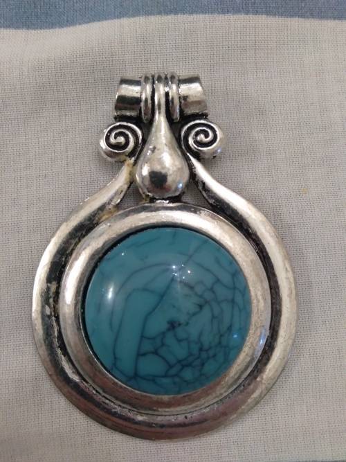 Costume  blue stone ? Pendant