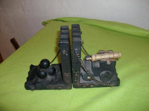 Lovely pair of wooden bookends