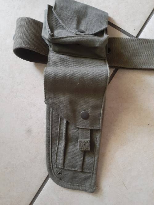 SADF Patt 73 Holster for Browning with ammo pouch and studded webbing belt