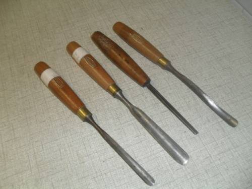 (MAR4/7)  4x VINTAGE WOOD GOUGES - 3x MARPLES 1 x COOPER