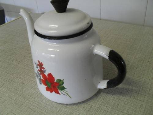 (57)a GORGEOUS VINTAGE HENDLER ENAMEL COFFEE /  TEA  POT - 15.5 cm high, base 11cm
