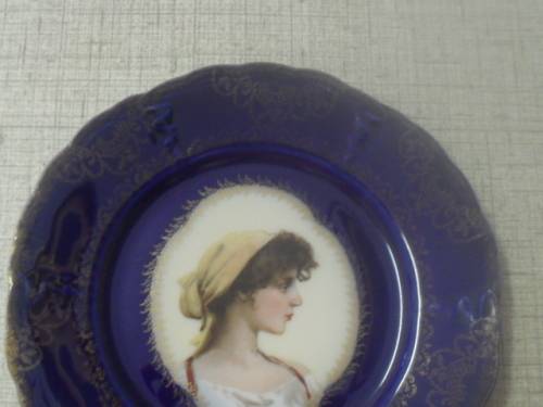 * # VINTAGE COLBALT BLUE IRIS BAVARIA PORTRAIT SIDE /  WALL PLATE  18cm wide.