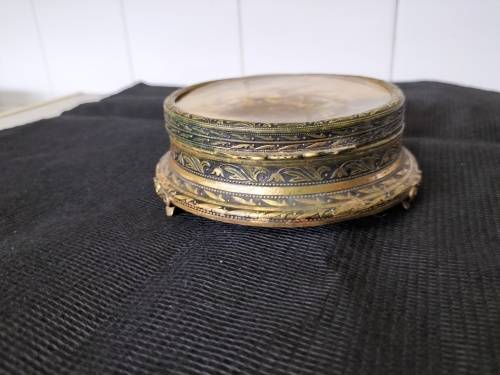 * FOOTED ANTIQUE METAL ORIENTAL JEWELLERY CASKET.
