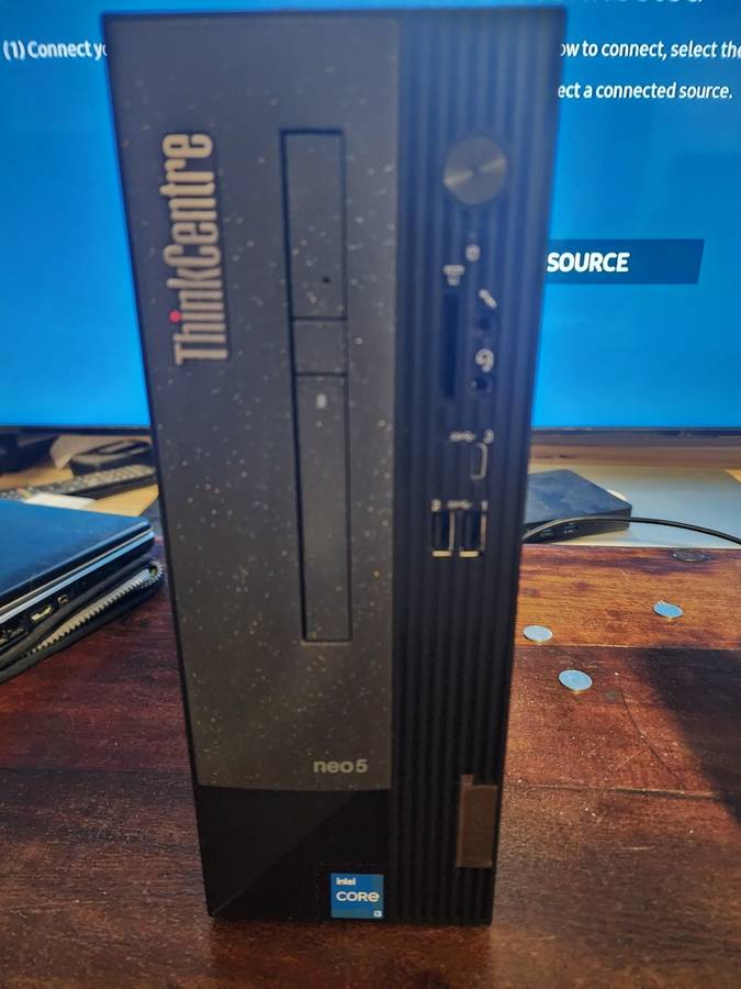*** Lenovo Desktop i3 12th gen with SSD *** Neo 5