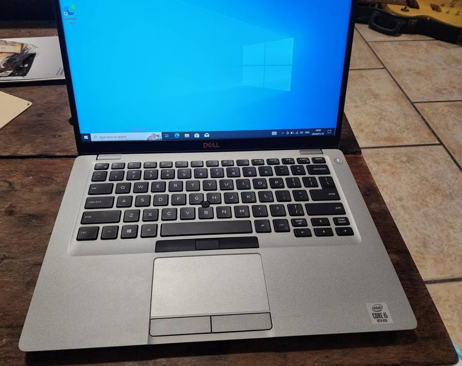 ***Dell laptop: Latitude 5410 ***  ` i5 10th gen *** 16gb/256gb!!!